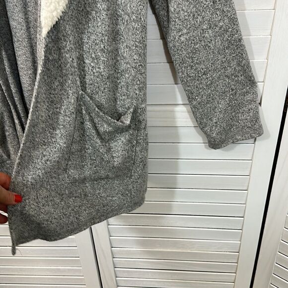 Sinuous Cardigan Size Small Gray Long Sleeve Open Front - Picture 3 of 8